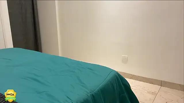 Saasybooo on StripChat 