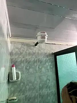 Sallem_Pink on StripChat 