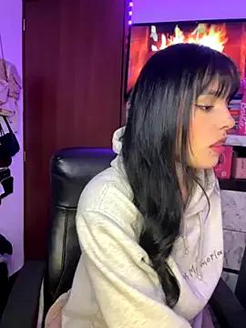 Freechat salome_polaniiee on StripChat