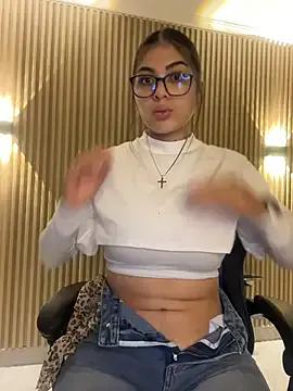 Freechat Sarasanders_4 on StripChat