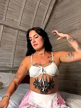 savana_heart on StripChat 