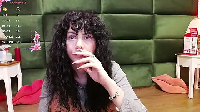 SelenSummer on StripChat 