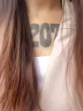 Freechat shuggybaby on StripChat