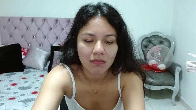 Freechat soniafuckboobs on StripChat