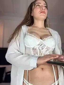 SweetieSinXXX on StripChat 