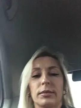 Freechat VikaBunny1 on StripChat