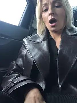 Freechat VikaBunny1 on StripChat