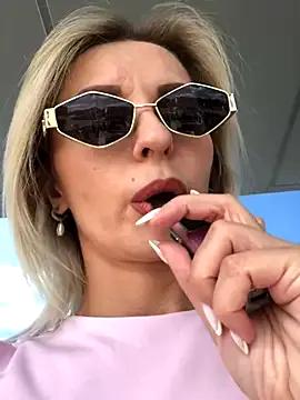 Freechat VikaBunny1 on StripChat