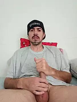 Freechat wilburydeznutz on StripChat