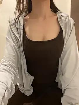 Freechat yayoi_jp on StripChat