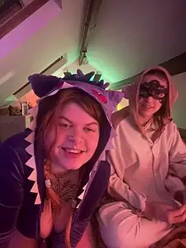 StripChat Yukinky is Freechat Yukinky — 1er orgasme de la soire + last tip gift