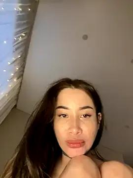 Freechat Yunasi on StripChat