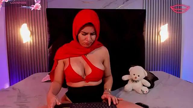 Zafira_Alabi — kiss me zafira 