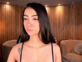 Photos of valeriavelvet from CamSoda is Freechat