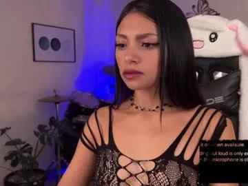 sweet_littleee model from Chaturbate